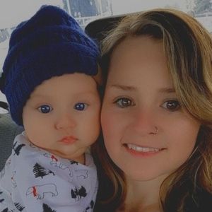 Meet your Posher, Sharon